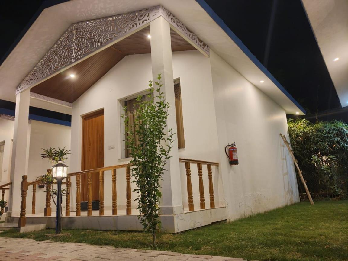 Corbett Jungle Breeze Resort รามนาการ์ ภายนอก รูปภาพ