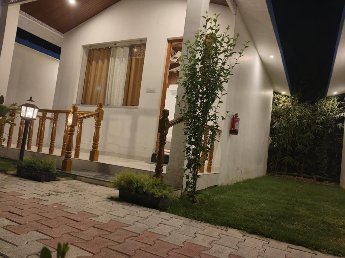 Corbett Jungle Breeze Resort รามนาการ์ ภายนอก รูปภาพ
